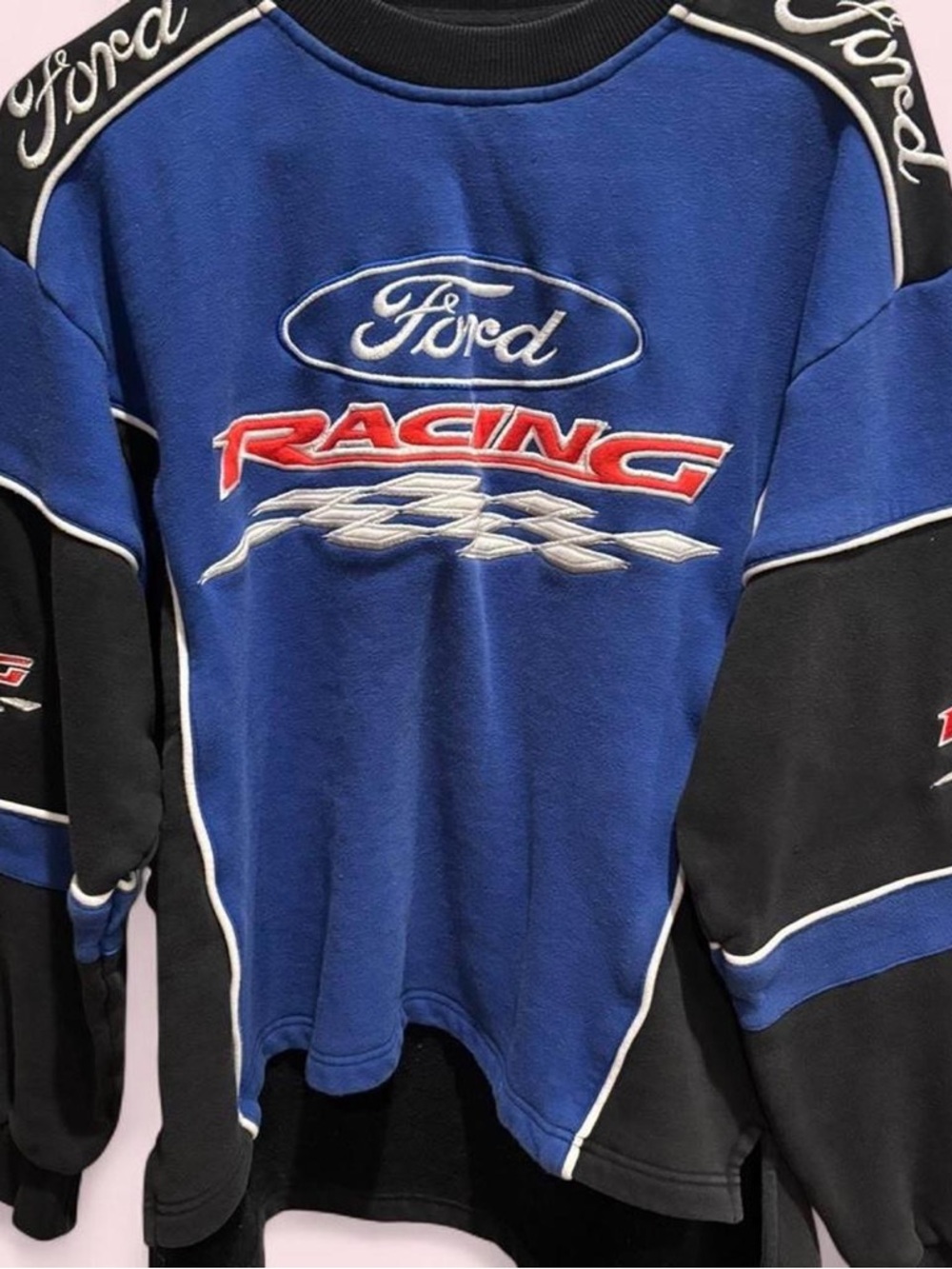 🏁 Blue & black Ford Racing crewneck sweatshirt. 🏁